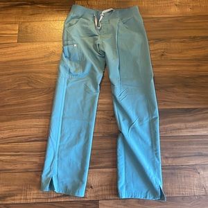 FIGS Womens hydrogreen kade bottoms in medium